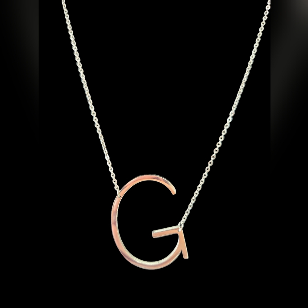 Letter G  Silver plating on stainless steel chain